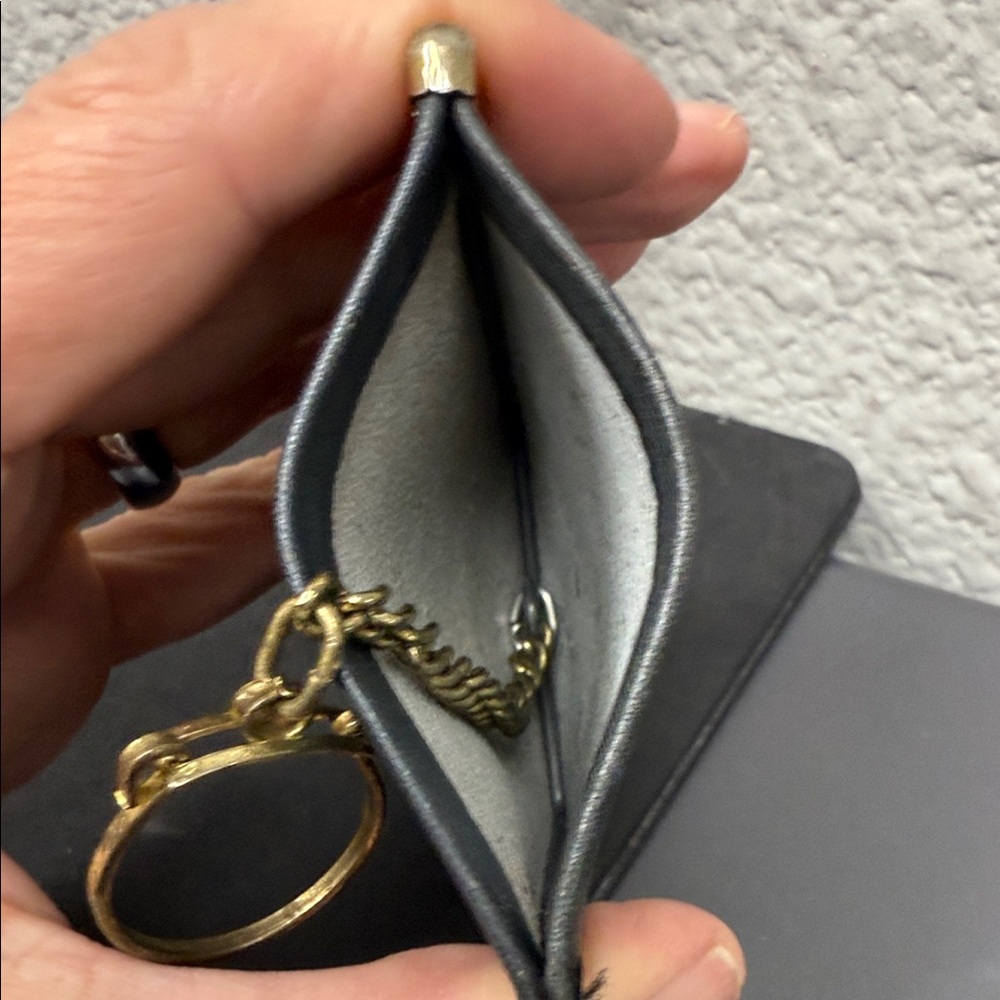 Coach Vintage Navy Leather Squeeze Pouch with Gold Accents - Picture 5 of 10